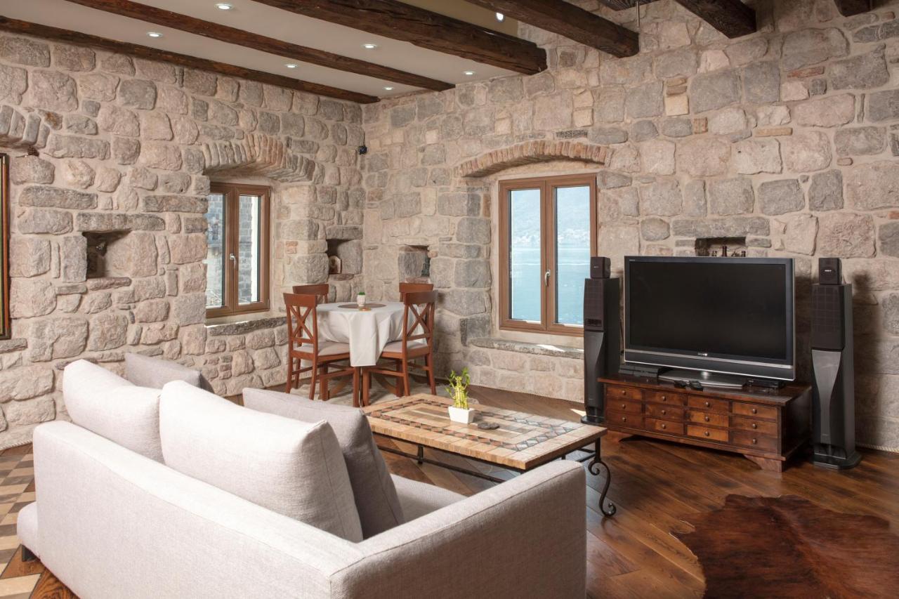 Kazerma Apartment Perast Extérieur photo